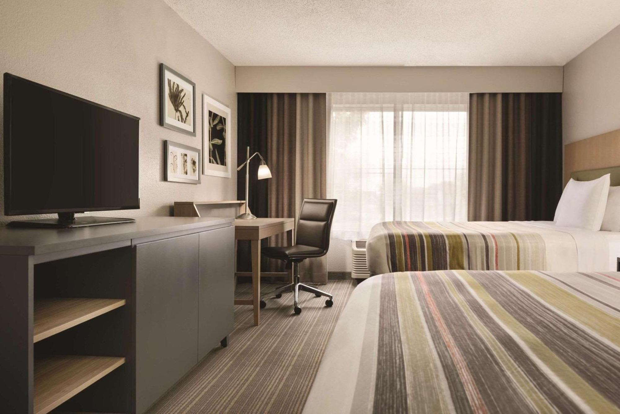 Country & By Radisson, South, In Hotel 3*