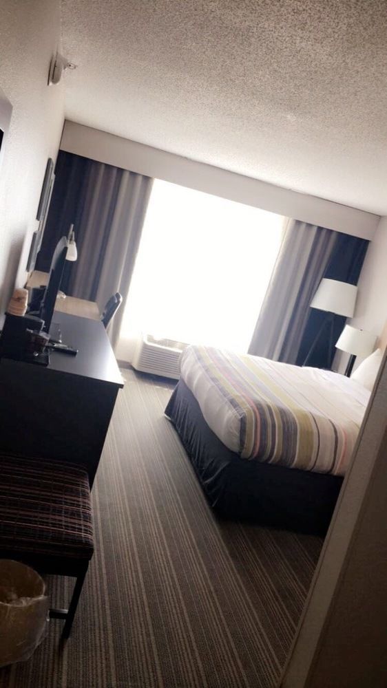 Hotel Country & By Radisson, South, In Indianapolis